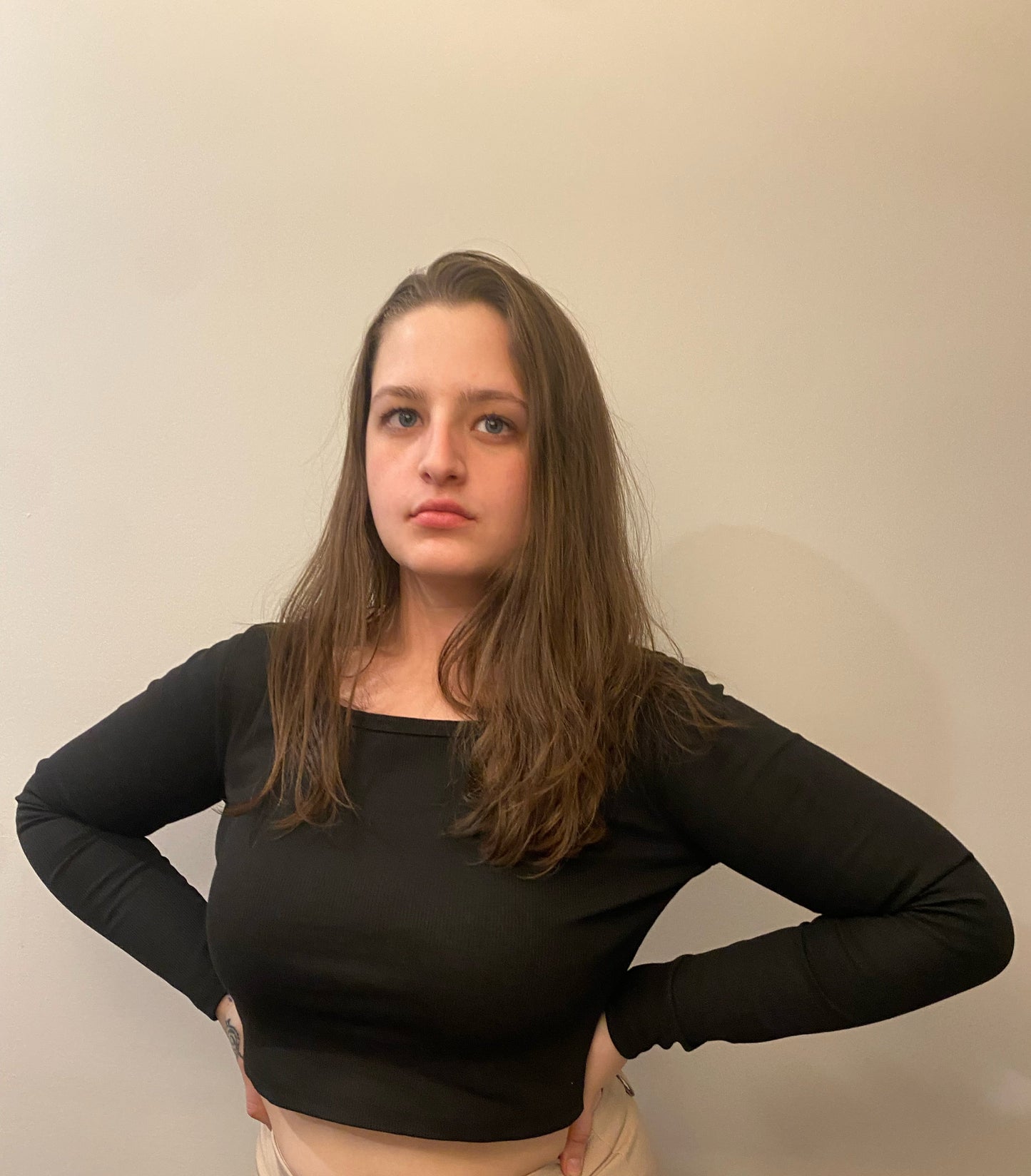 Long sleeve cropped shirt