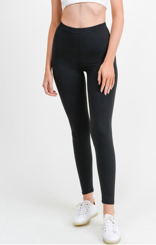 Black leggings